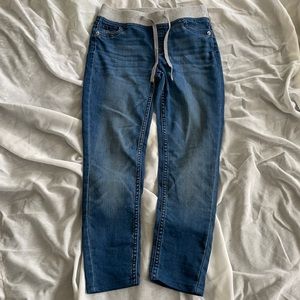 Girls 12 jeans. Soft fabric, drawstring top.